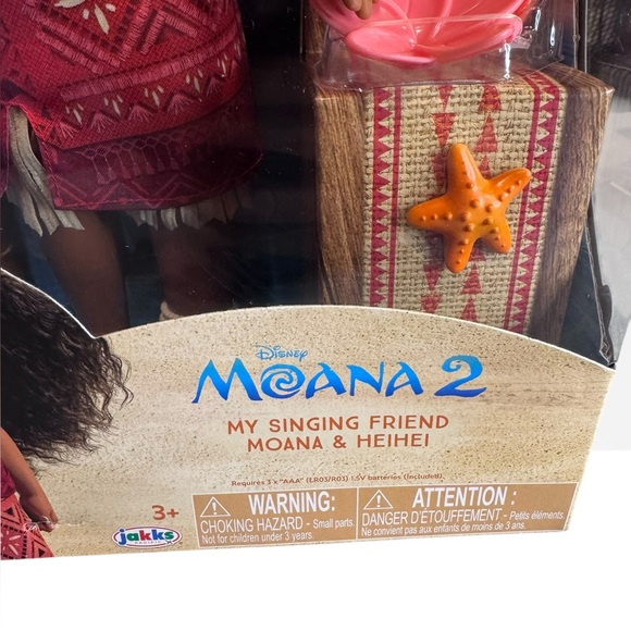 Disney Moana 2 Doll with Paddle and Hei Hei NIB - Picture 2 of 3